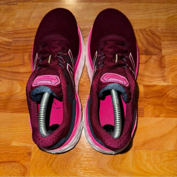 New Balance Fresh Foam X More v3 Shoes Women Sz SS (8.5?) Burgundy Running Read - Picture 7 of 13